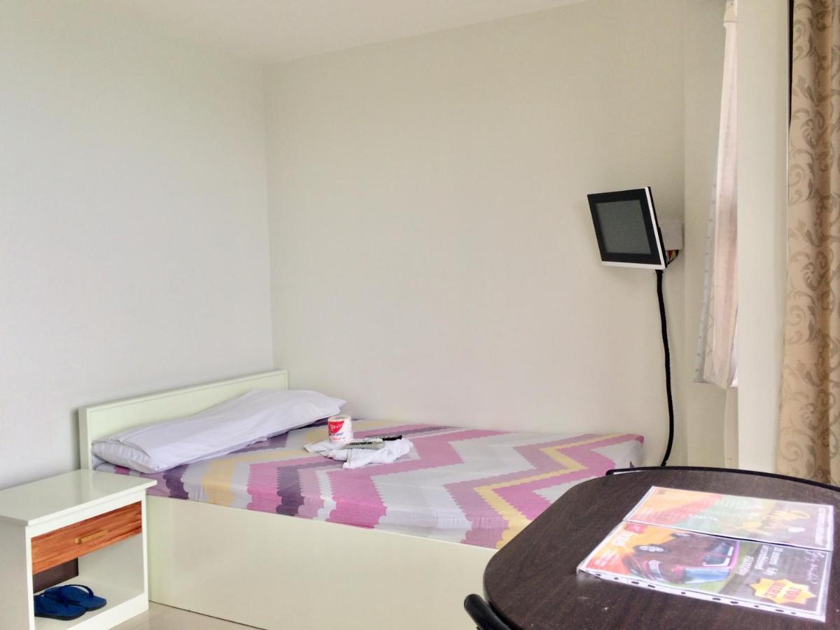 Lcf - Bb Hotel Romblon Exterior photo